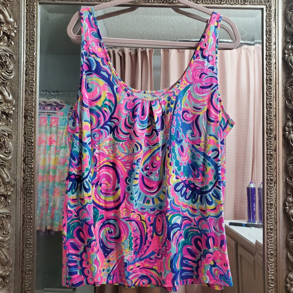 Lilly top